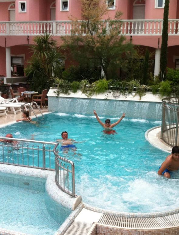 hotelvillaverde it piscina 009